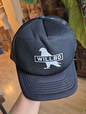 WillBo Black Mesh W Bird Adjustable Baseball Cap
